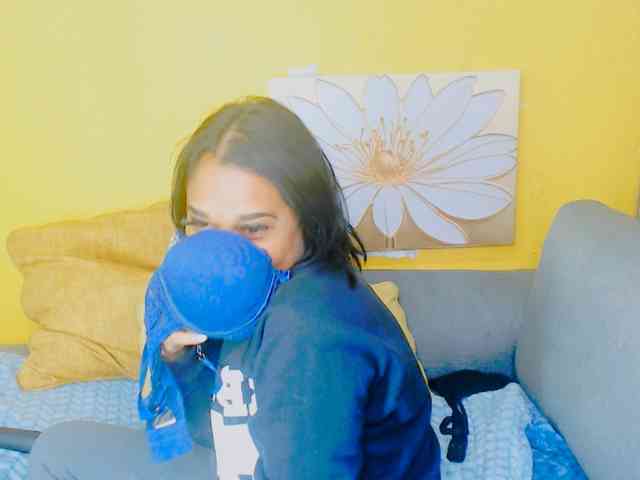 IndianKajolXxx webcam