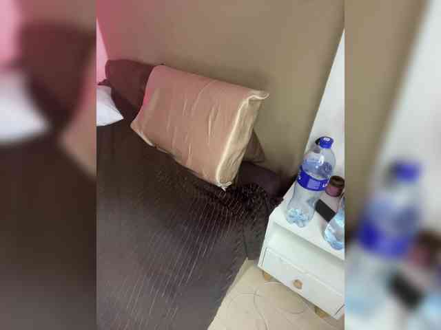 -peDoVo4ka228- webcam