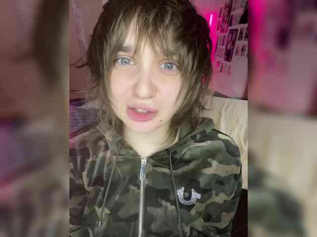 -peDoVo4ka228- webcam