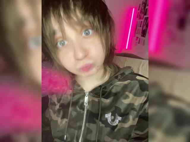 -peDoVo4ka228- webcam