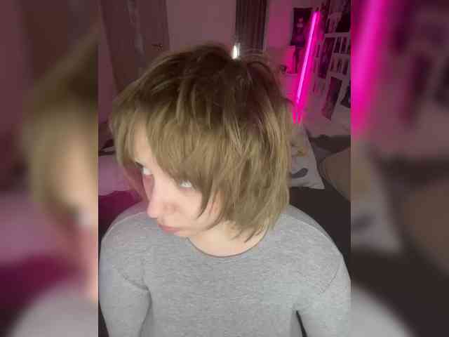 -peDoVo4ka228- webcam