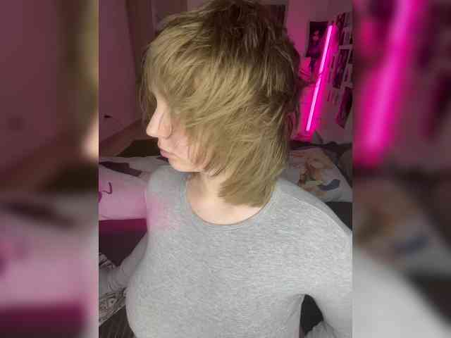 -peDoVo4ka228- webcam