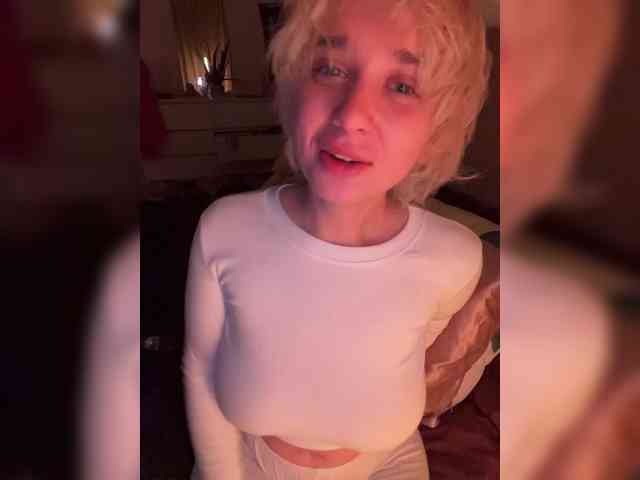 peDoVo4ka228 webcam