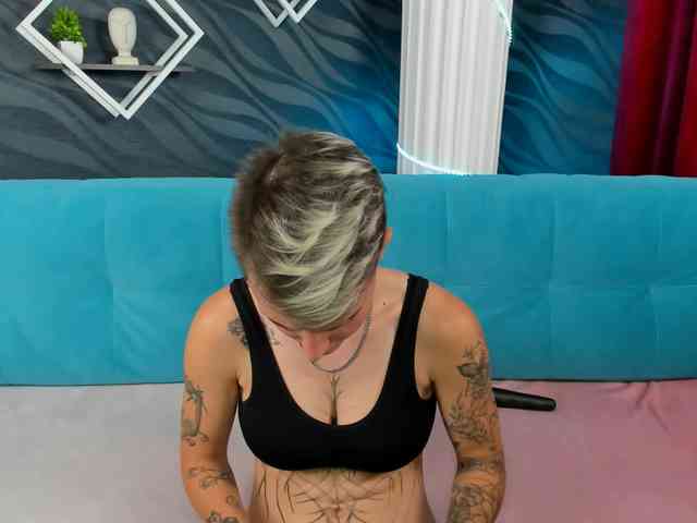 LindaBryantt Live Webcam on BongaCams LindaBryantt Live Webcam on BongaCams
