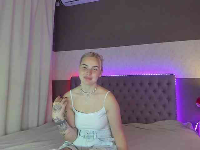 LunaHeadly webcam