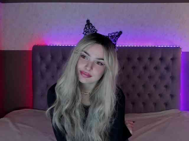 LunaHeadly webcam