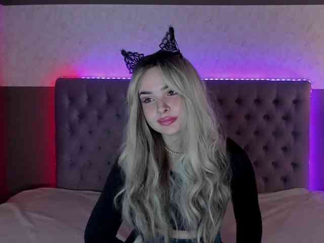 LunaHeadly webcam
