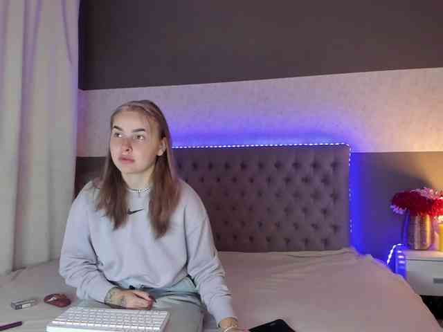 LunaHeadly webcam
