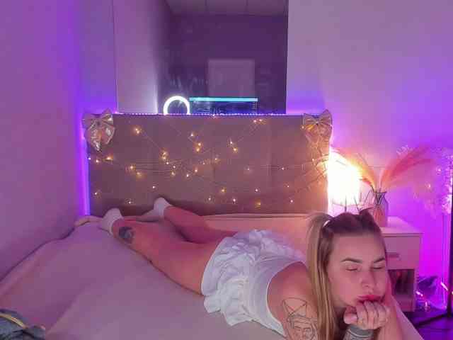 LunaHeadly LunaHeadly