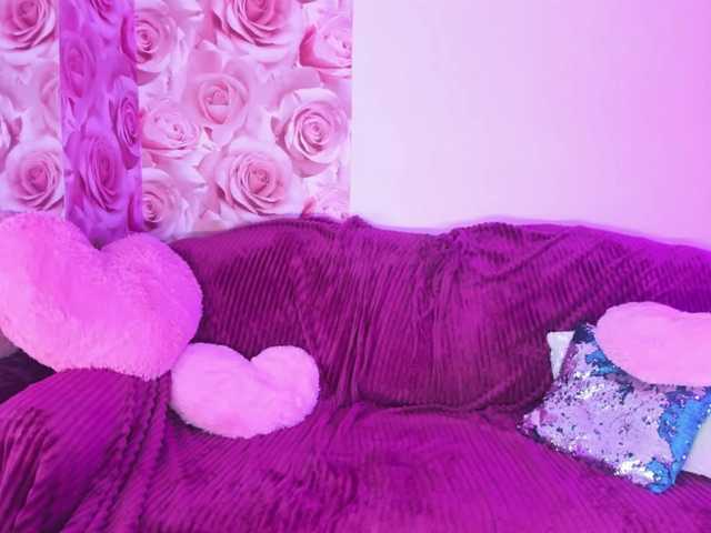 CurlyDream — I'm here, in a good mood and open to communication. Come in if you want something nice.