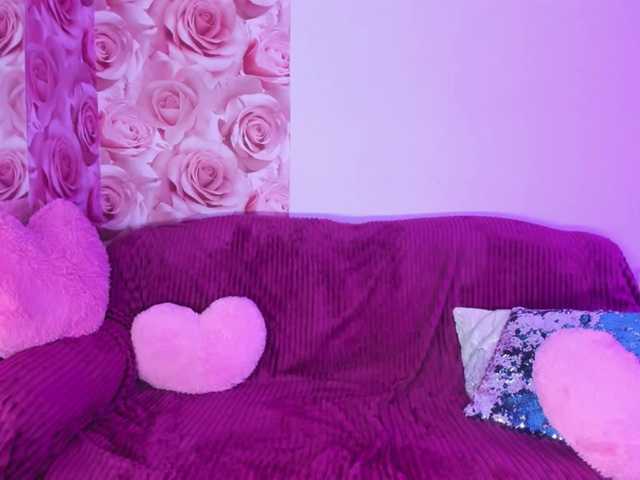 CurlyDream from BongaCams is Freechat