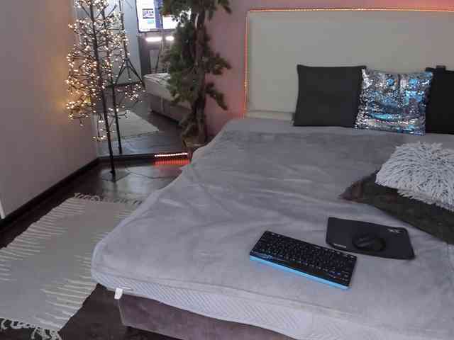 CurlyDream webcam