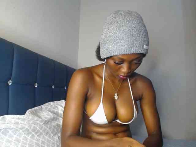 striptease online IvySky