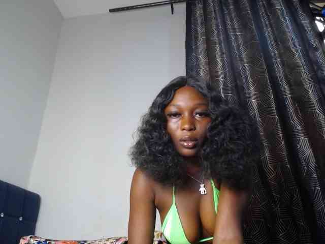 ivy_Skyi webcam