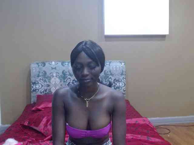 ivy_Skyi webcam