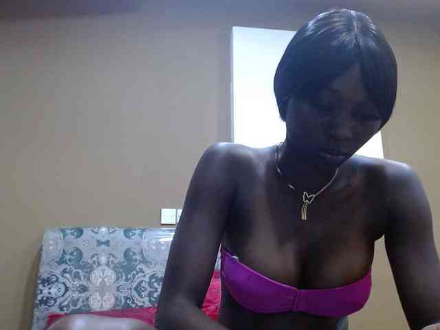 ivy_Skyi webcam