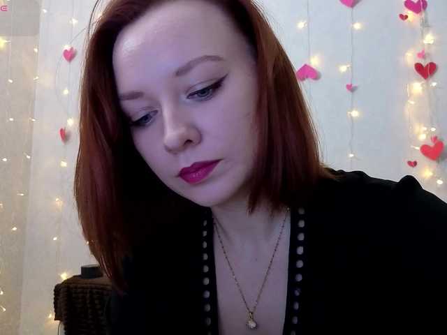 Danielea's BongaCams show and profile