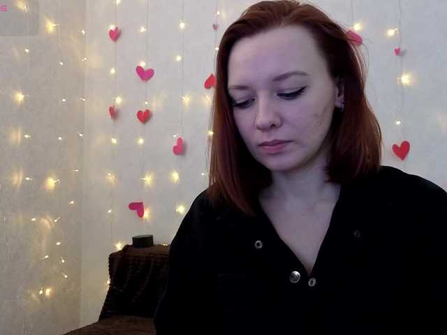 Danielea's BongaCams show and profile