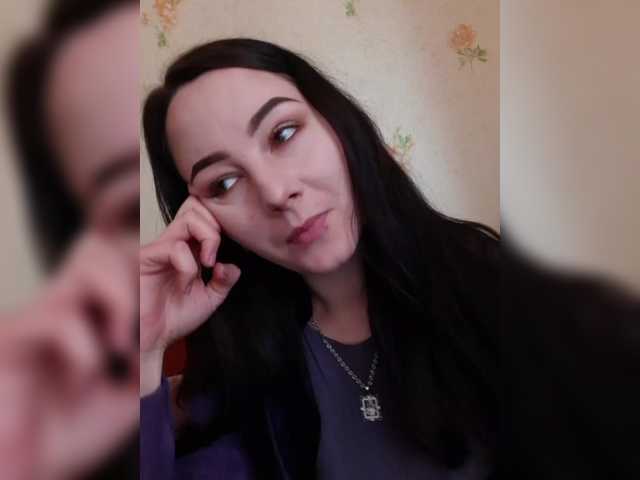 CrystalAndDavis's BongaCams show and profile