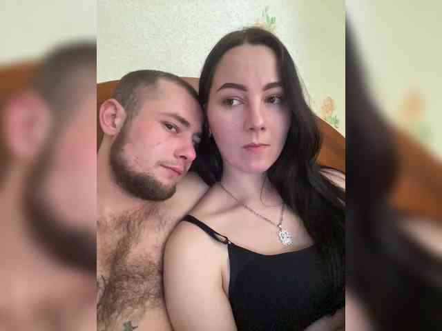 CrystalAndDavis webcam