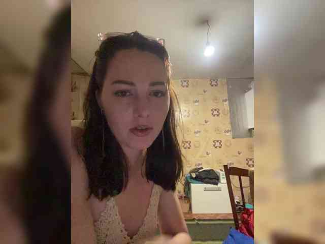 CrystalAndDavis webcam