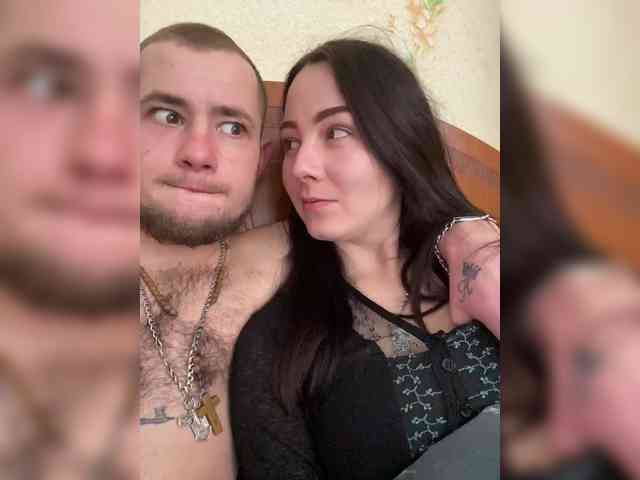 CrystalAndDavis webcam