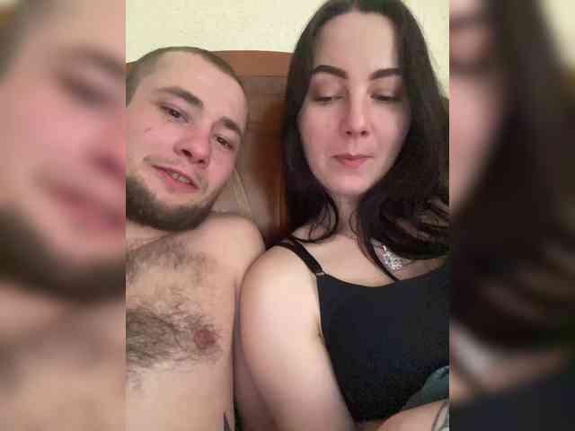 CrystalAndDavis webcam