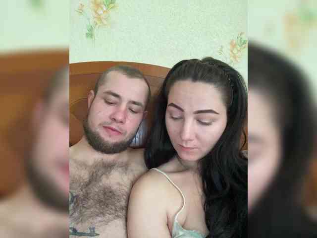 CrystalAndDavis webcam