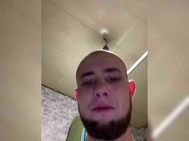 CrystalAndDavis webcam