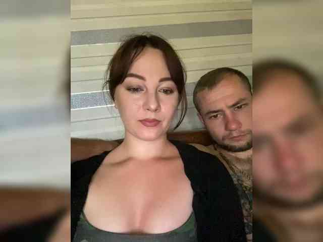 CrystalAndDavis webcam
