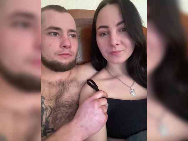 CrystalAndDavis webcam