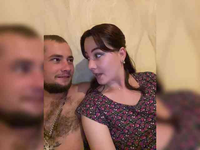 CrystalAndDavis webcam