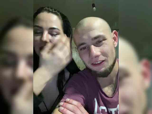 CrystalAndDavis webcam