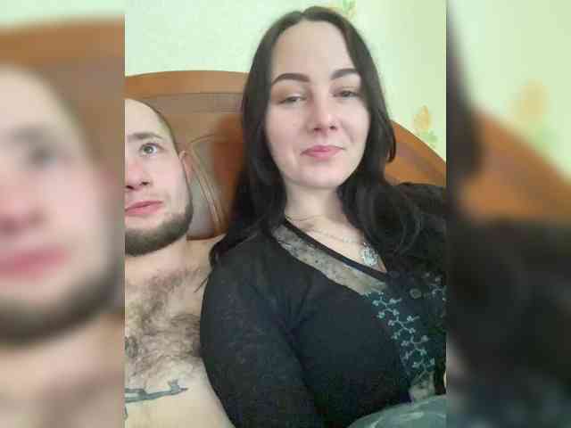 CrystalAndDavis webcam