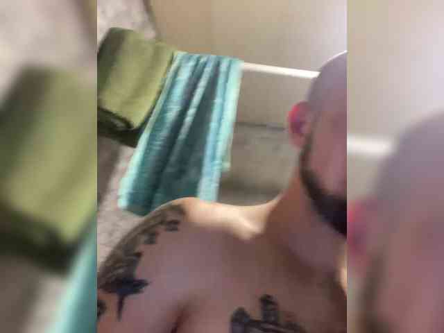 CrystalAndDavis webcam