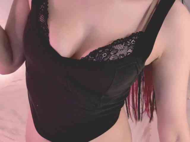 AlinaxCute webcam