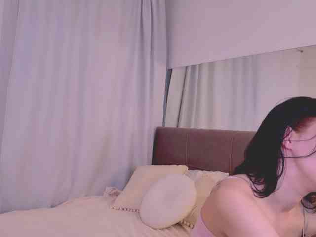 AlinaxCute webcam