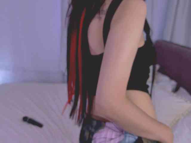 AlinaxCute webcam