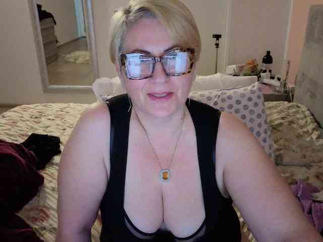 LuanaSexxxy webcam