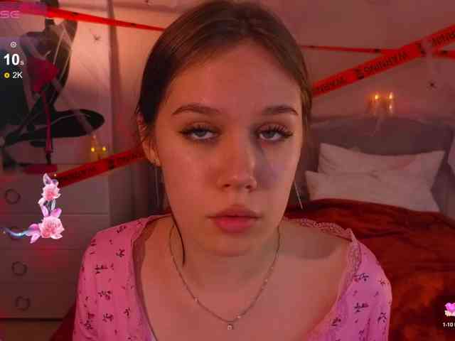 MiaLuw webcam