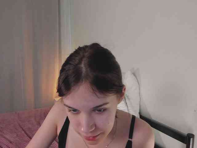 MiaLuw webcam