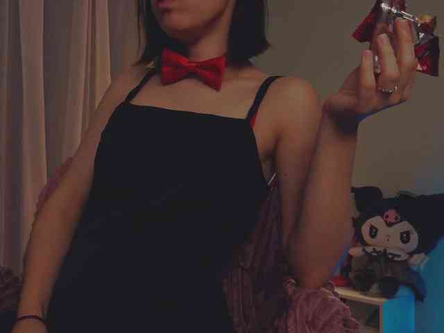 MiaLuw webcam