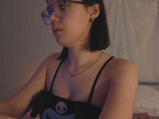MiaLuw webcam