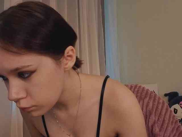 MiaLuw webcam