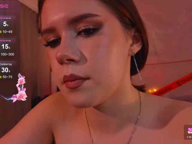 MiaLuw Live Webcam on BongaCams