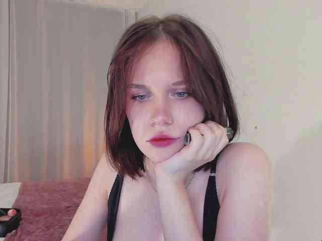 MiaLuw webcam