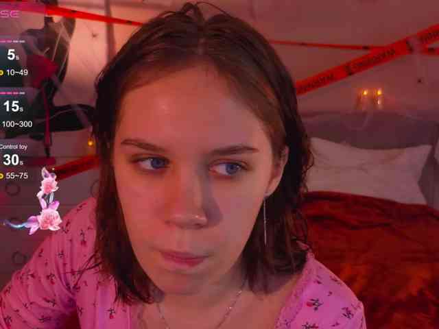 MiaLuw webcam