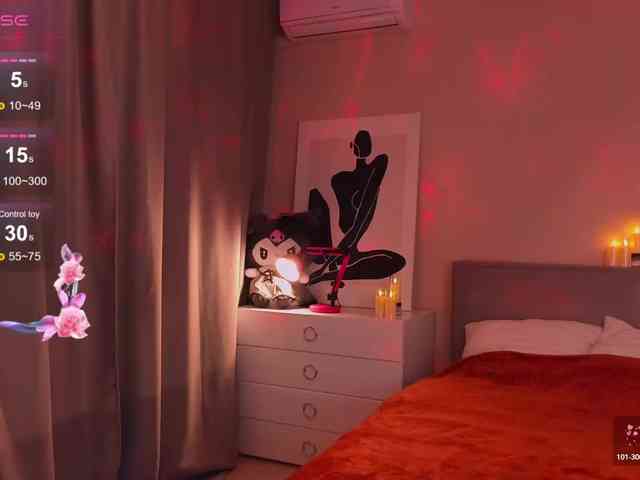 MiaLuw webcam