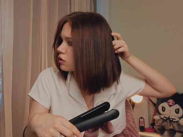 MiaLuw webcam