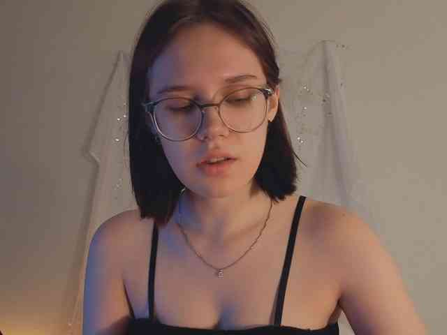 MiaLuw webcam